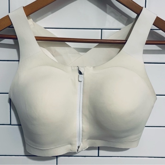 lululemon athletica Other - Lululemon bra 34 D